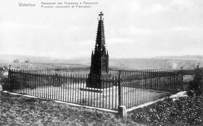 Het Pruisische Monument bij Plancenoit, herdenkingsansichtkaart, ca. 1912 (fotolitho)